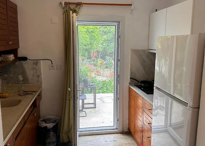 Duplex For 4 People In Center Apartment Bodrum